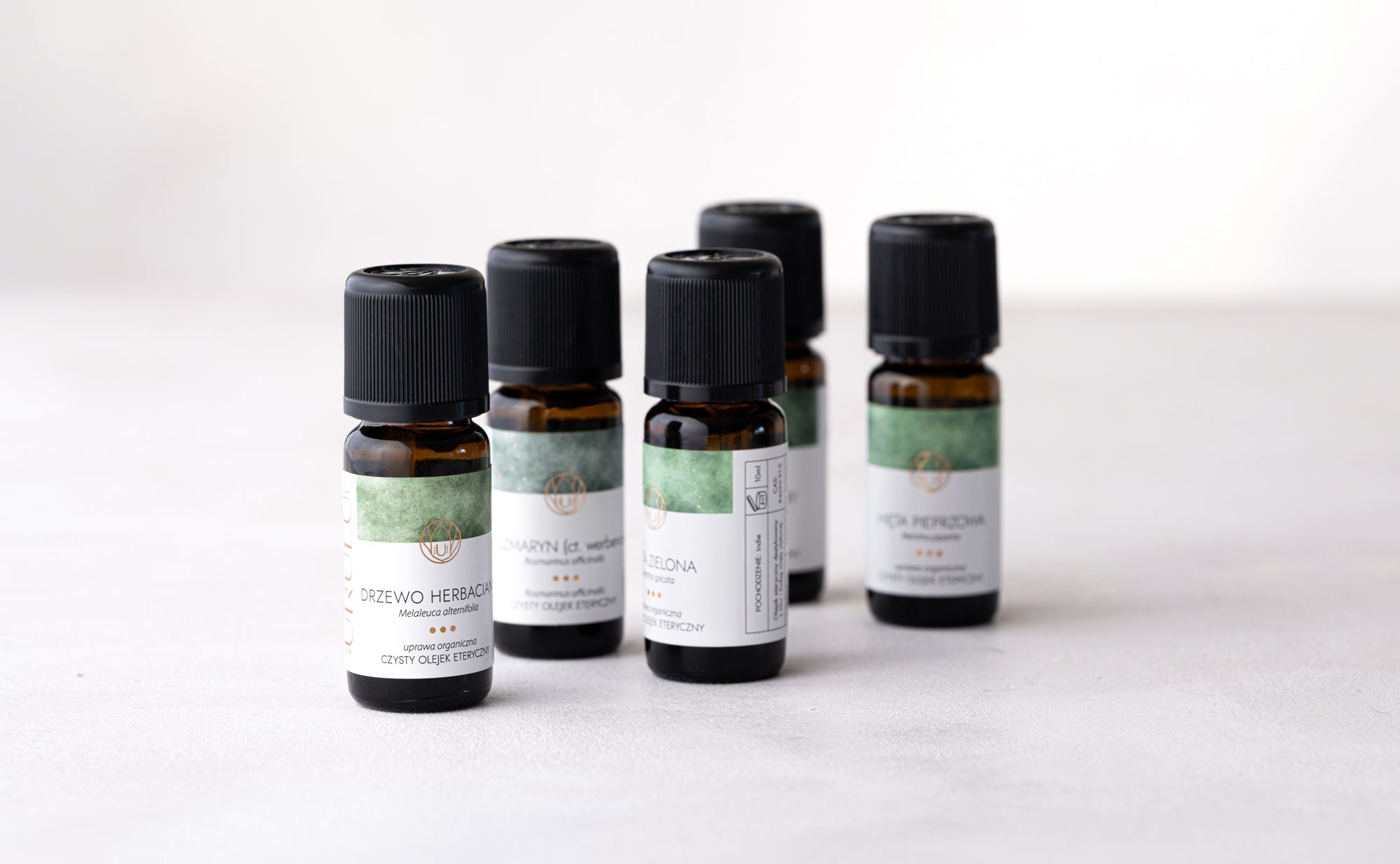 Mini-przewodnik po odmianach i chemotypach olejków eterycznych z kolekcji Urulu.